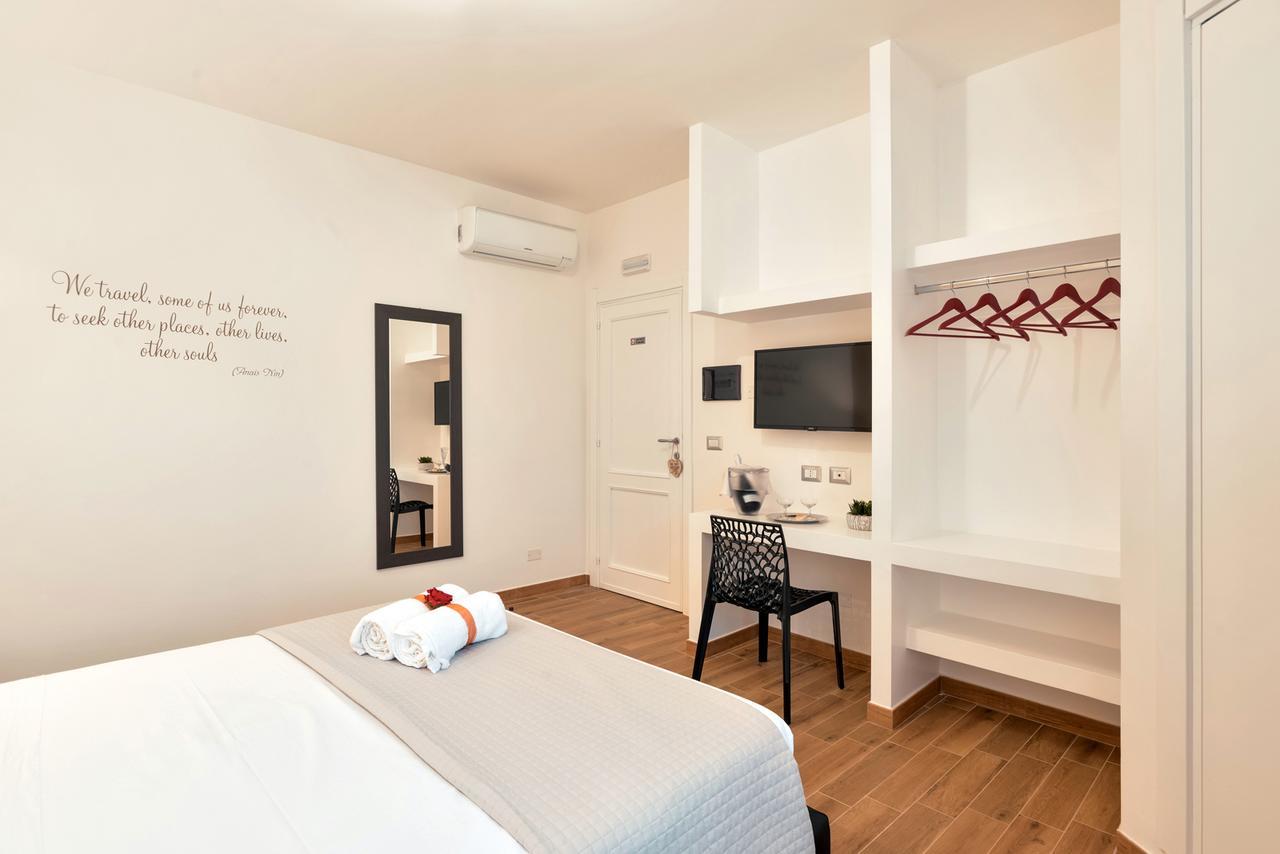 Hotel Coral Bay Charming House à Alghero Extérieur photo